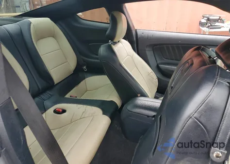 2015 Ford Mustang z USA, uszkodzony, nr VIN 1FA6P8TH9F5356485